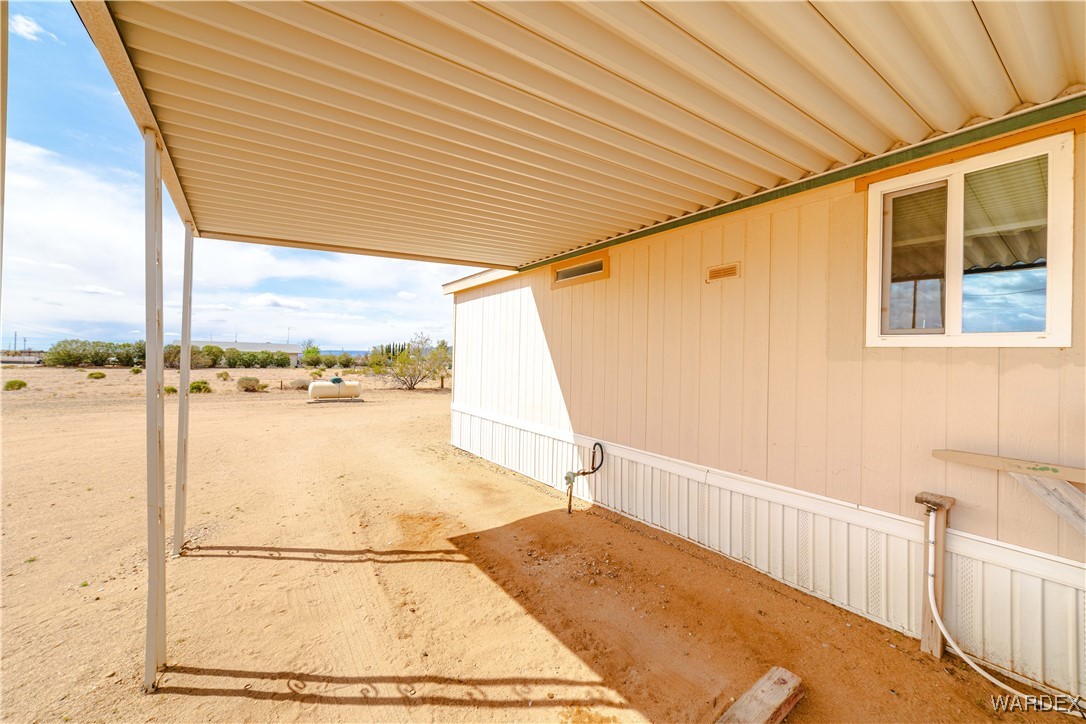 3662 Gila Road Golden Valley, AZ 86413 - Photo 38 of 46 Patio