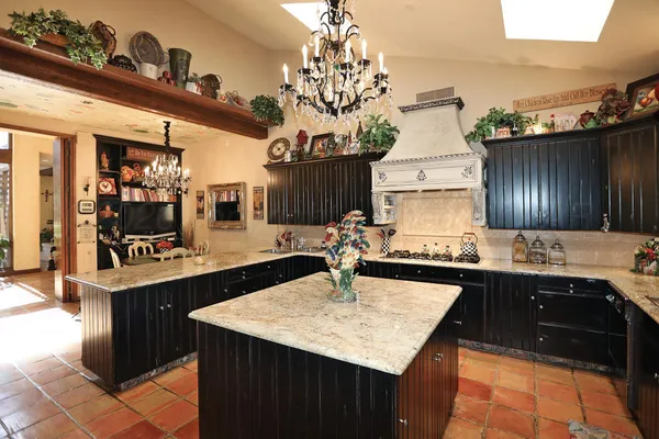 $1,690,000 | 1 Woodstone Street, Amarillo, TX 79106