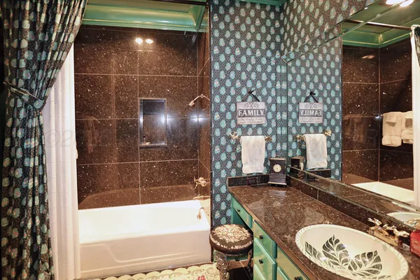 $1,690,000 | 1 Woodstone Street, Amarillo, TX 79106