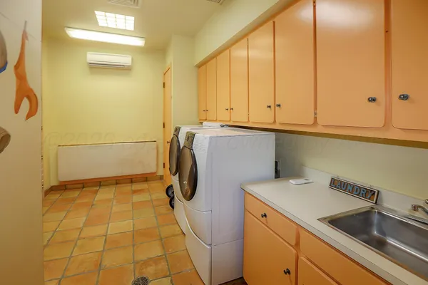 $1,690,000 | 1 Woodstone Street, Amarillo, TX 79106