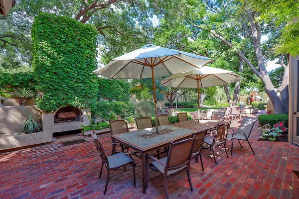 $1,690,000 | 1 Woodstone Street, Amarillo, TX 79106