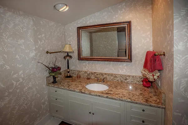 $1,690,000 | 1 Woodstone Street, Amarillo, TX 79106