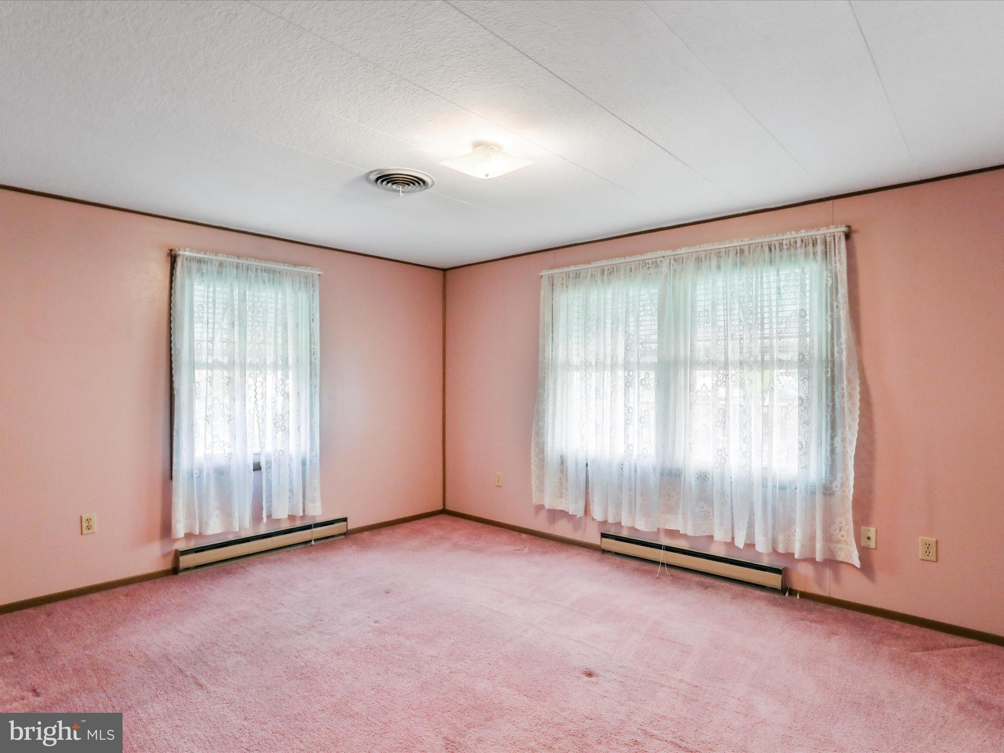 935 Linwood Road Hagerstown, MD 21740 - Photo 17 of 38 Gallery Image 17
