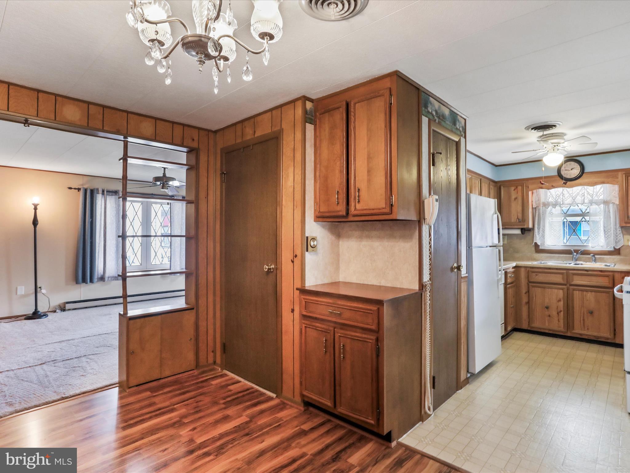 935 Linwood Road Hagerstown, MD 21740 - Photo 9 of 38 Gallery Image 9