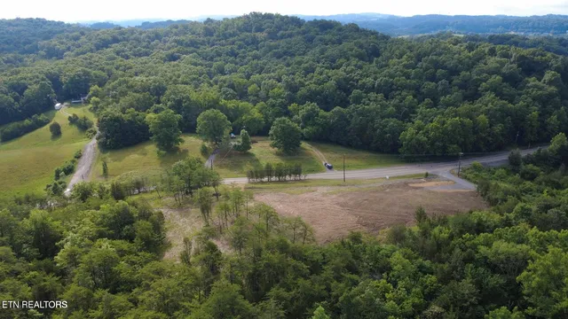 $255,900 | 610 Amanda Lane, Kodak, TN 37764