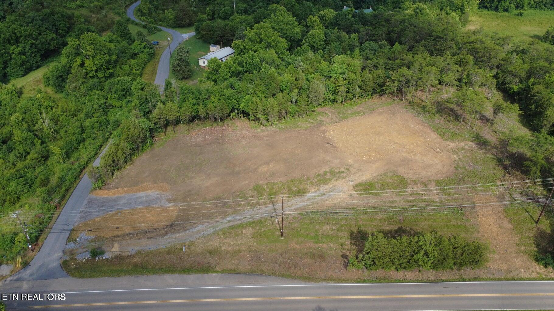 610 Amanda Lane Kodak, TN 37764 - Photo 4 of 36 Amanda Ln 4