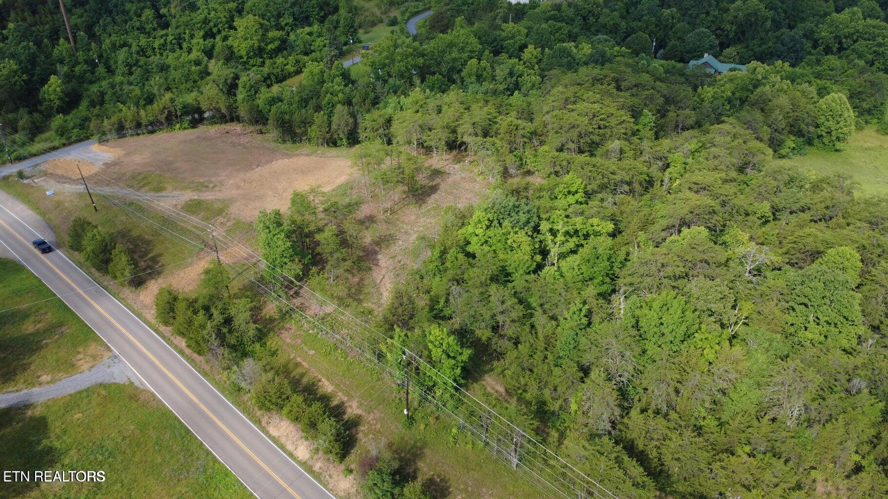 610 Amanda Lane Kodak, TN 37764 - Photo 5 of 36 Amanda Ln 5