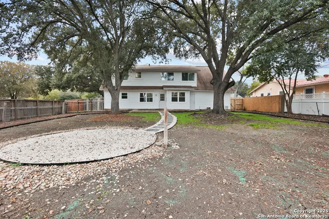 $1,850 | 9902 Lorene, San Antonio, TX 78216