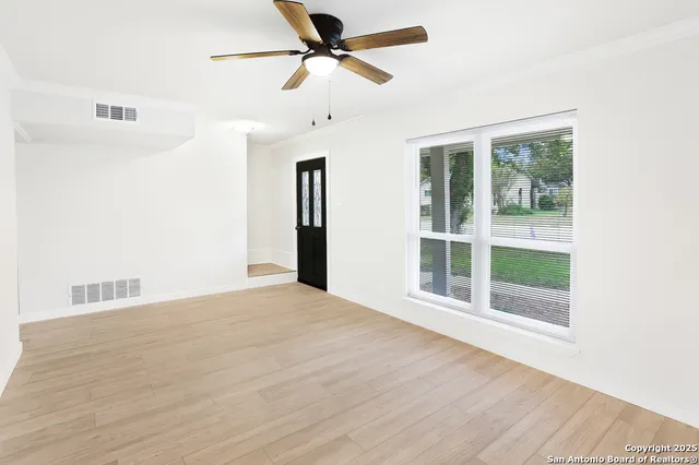 $1,850 | 9902 Lorene, San Antonio, TX 78216