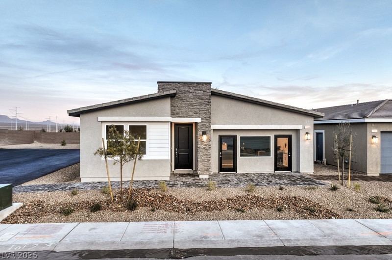 Photos of model home, not actual property.