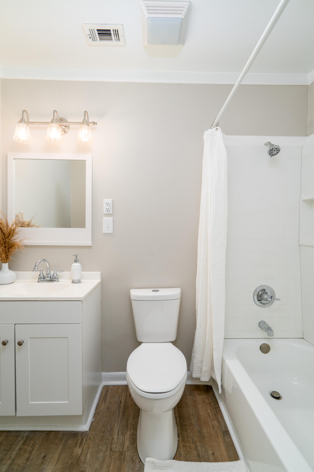3219 Ronda Drive Augusta, GA 30906 - Photo 19 of 26 a bathroom with a sink a toilet and shower
