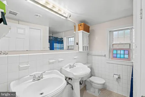 $950,000 | 7514 Jackson Avenue, Takoma Park, MD 20912