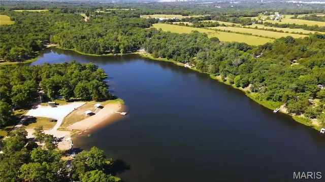 $19,000 | 404 Craig Drive, Bonne Terre, MO 63628