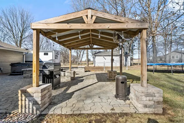 $500,000 | 5980 North Lilly Lane, Milton, WI 53563