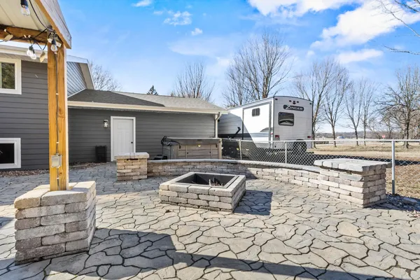 $500,000 | 5980 North Lilly Lane, Milton, WI 53563