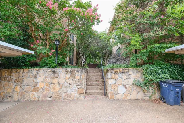 $1,900 | 3636 Dexter Avenue, Unit 3638, Fort Worth, TX 76107