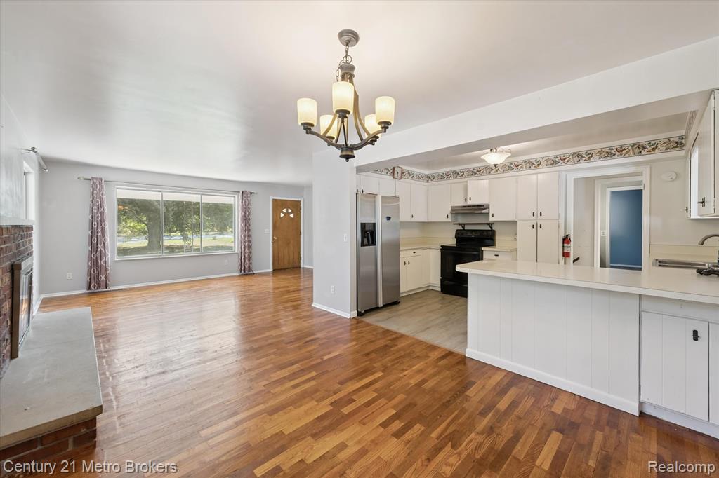 4460 Torrey Road Flint, MI 48507 - Photo 9 of 42