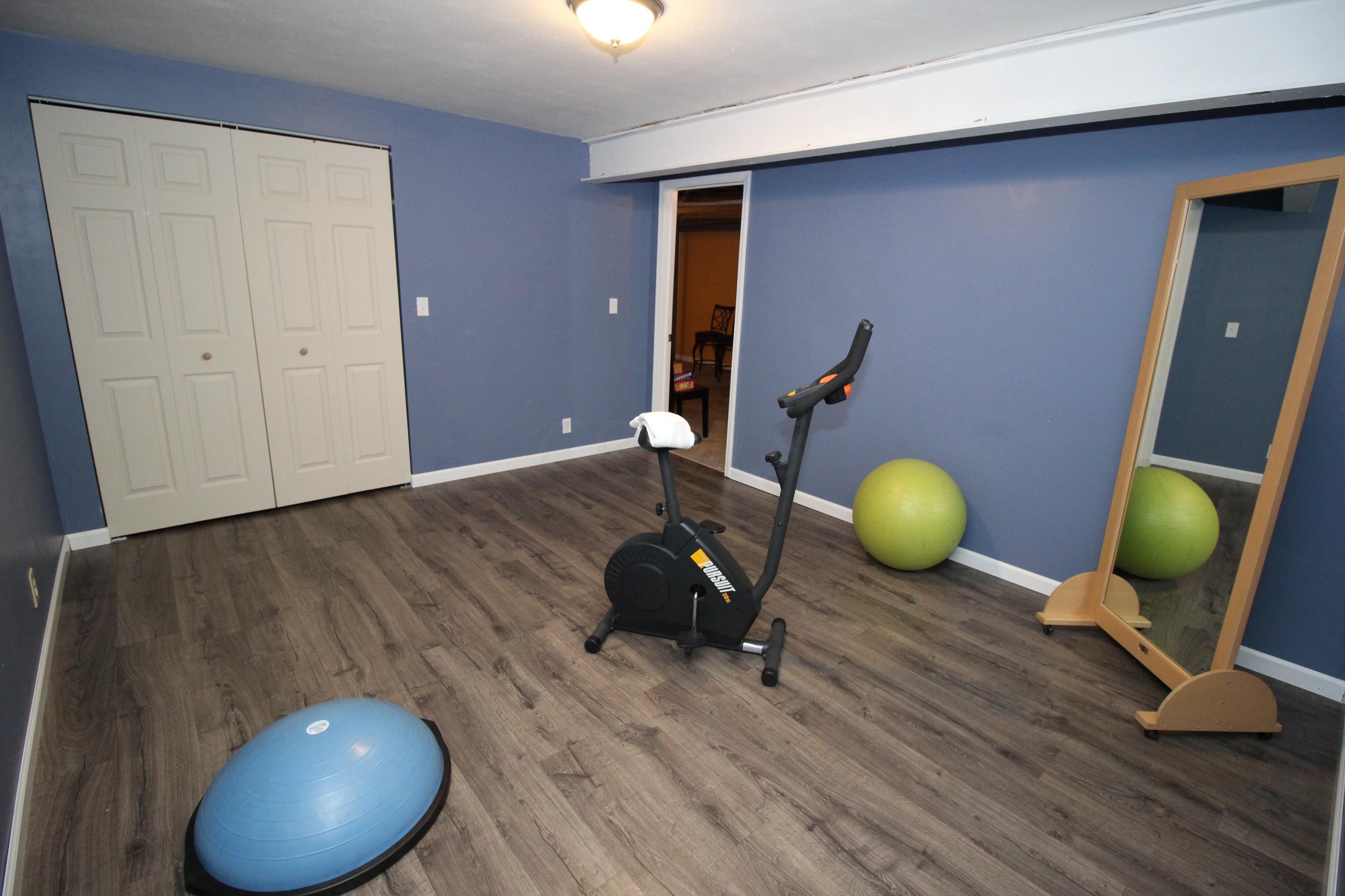 907 Riva Ridge Boulevard Columbus, OH 43230 - Photo 23 of 24 Gallery Image 23