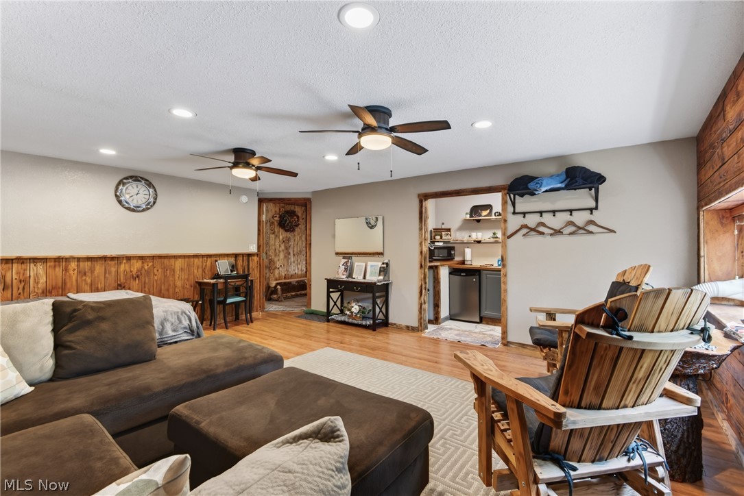 15890 Moseley Road Madison, OH 44057 - Photo 29 of 47 Suite