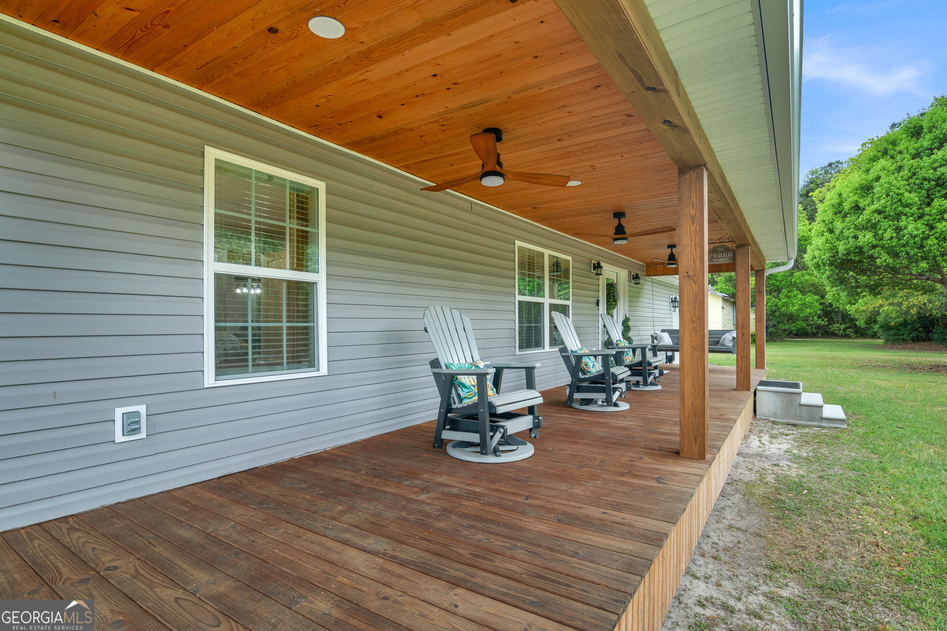897 Empire Road Jesup, GA 31545 - Photo 31 of 40 FRONT PORCH