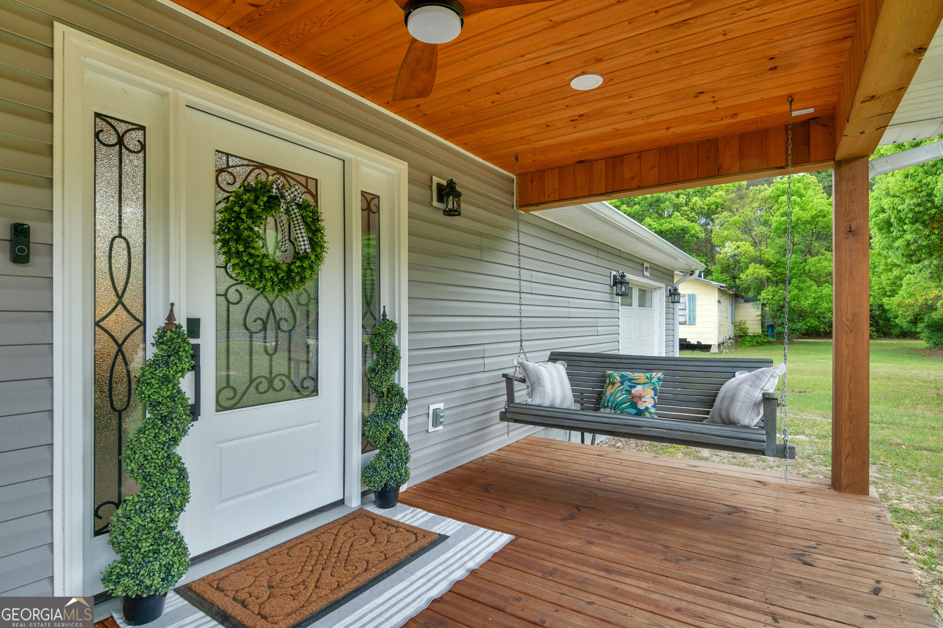 897 Empire Road Jesup, GA 31545 - Photo 32 of 40 FRONT PORCH