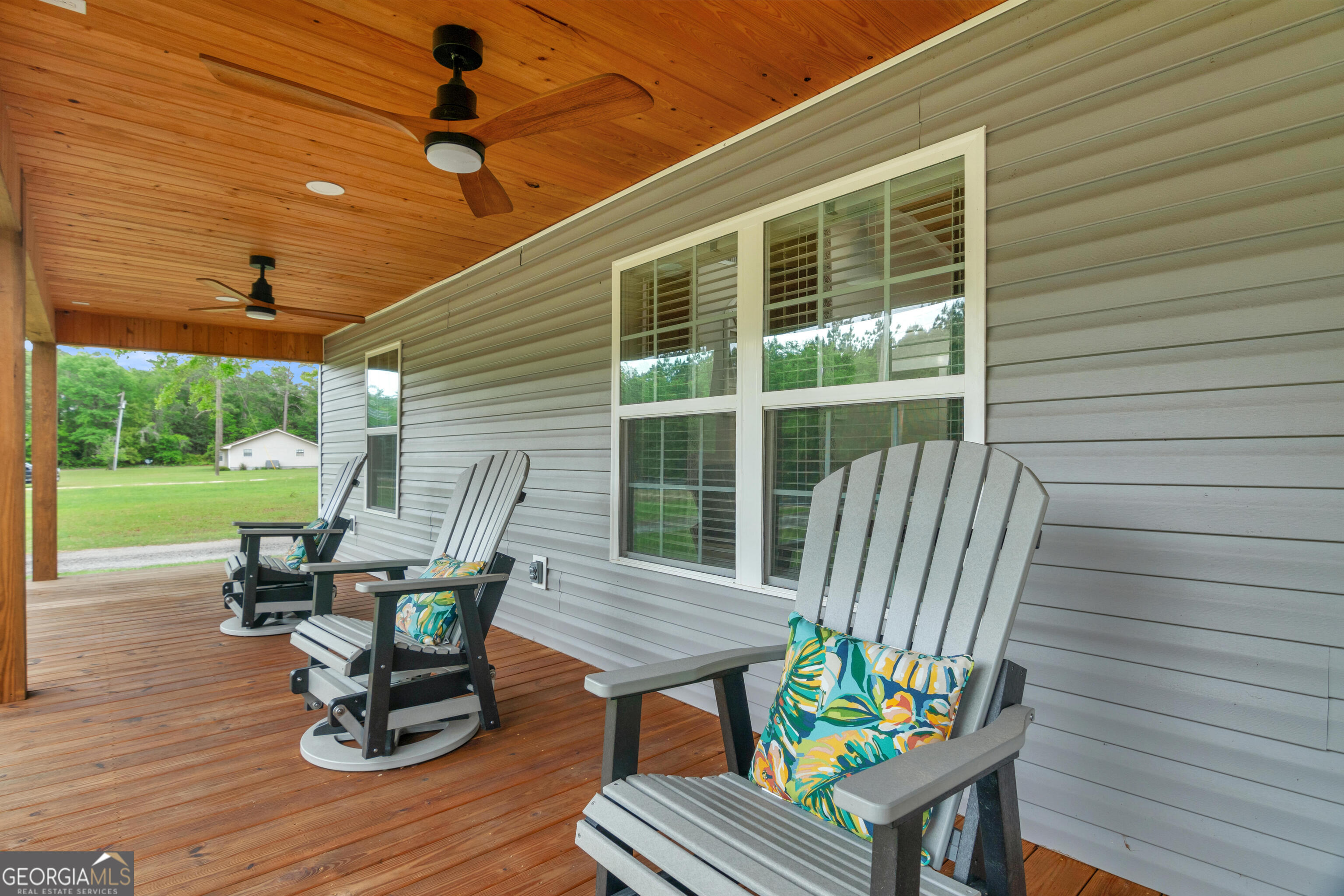 897 Empire Road Jesup, GA 31545 - Photo 33 of 40 FRONT PORCH