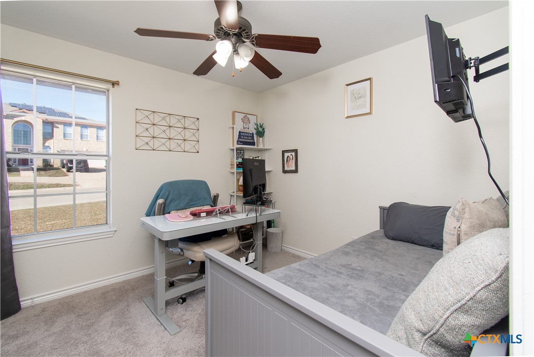 103 Corral Court Harker Heights, TX 76548 - Photo 23 of 27 a work room with furniture and window