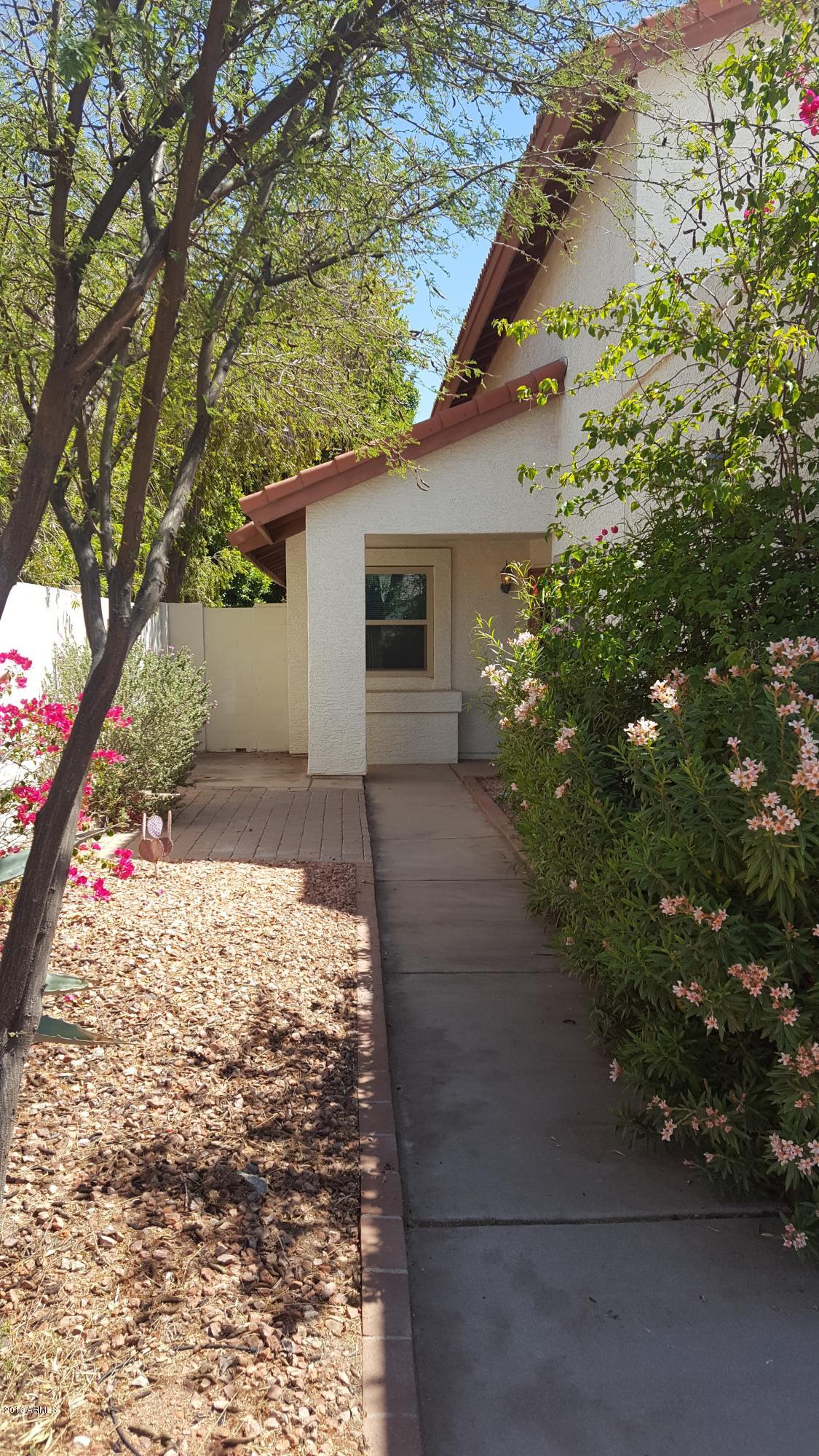 4734 East Piedmont Road Phoenix, AZ 85044 - Photo 23 of 44 20160530_101113