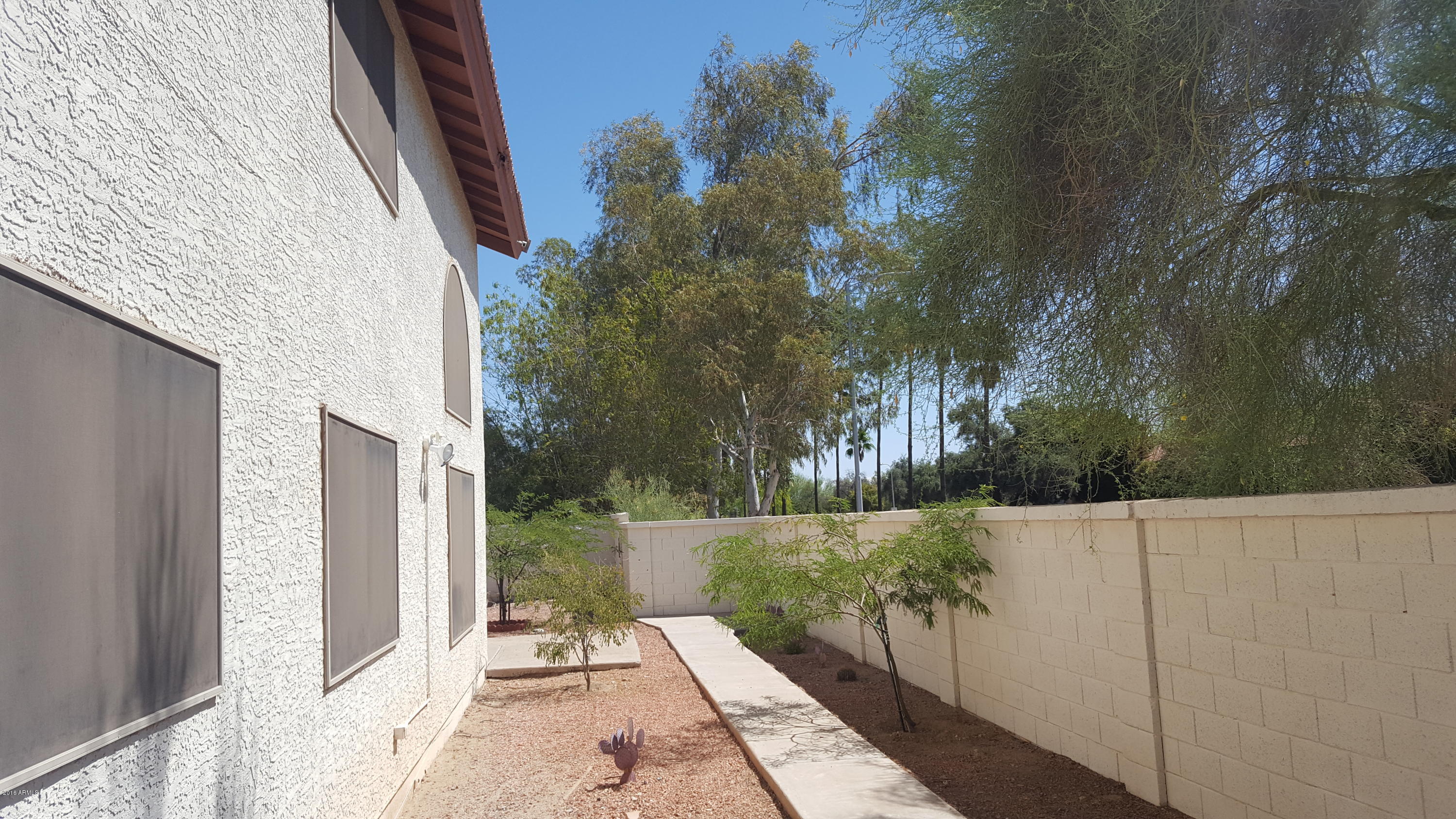 4734 East Piedmont Road Phoenix, AZ 85044 - Photo 27 of 44 20160530_100612