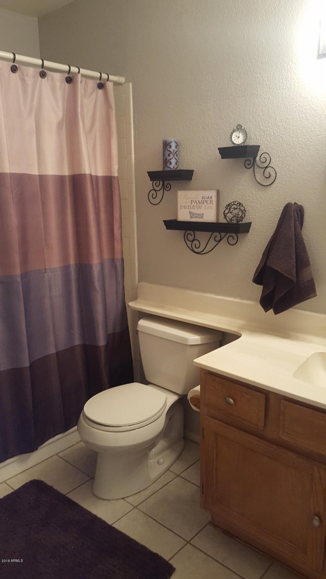 4734 East Piedmont Road Phoenix, AZ 85044 - Photo 4 of 44 20160530_100223
