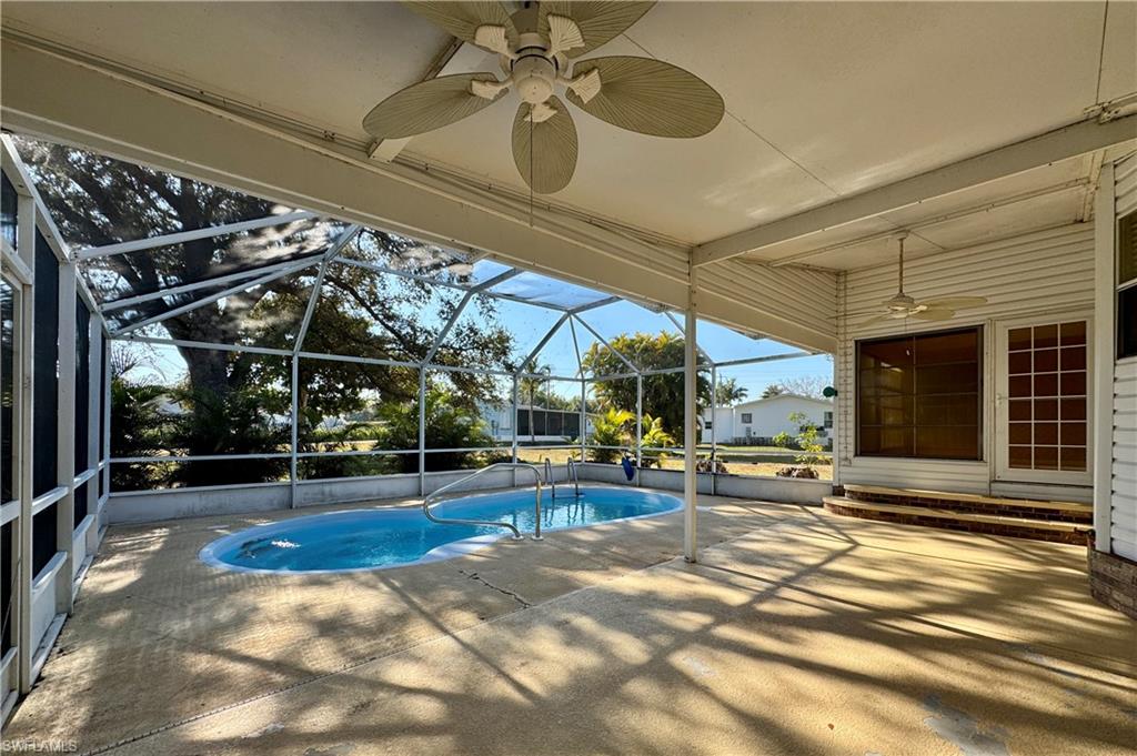 296 Riverwood Road Naples, FL 34114 - Photo 4 of 17