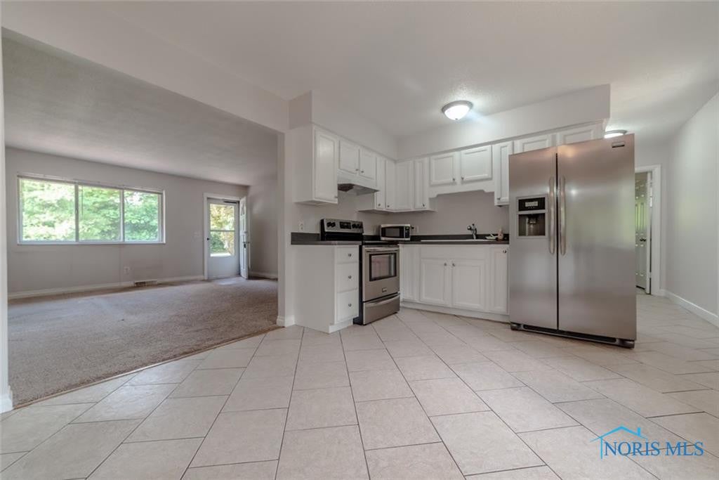 6023 Flanders Road Sylvania, OH 43560 - Photo 7 of 18 Photo 7