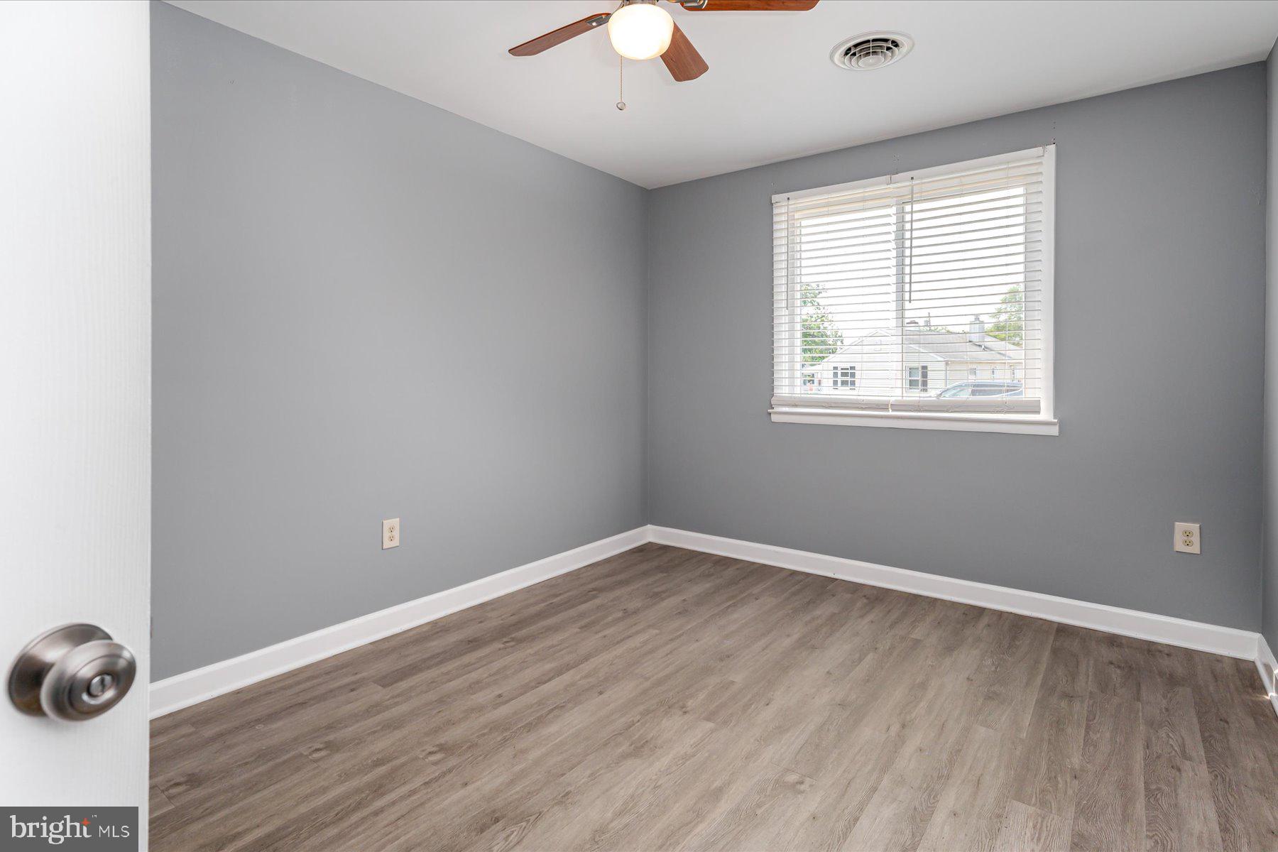 920 Edgerly Road Glen Burnie, MD 21060 - Photo 13 of 23