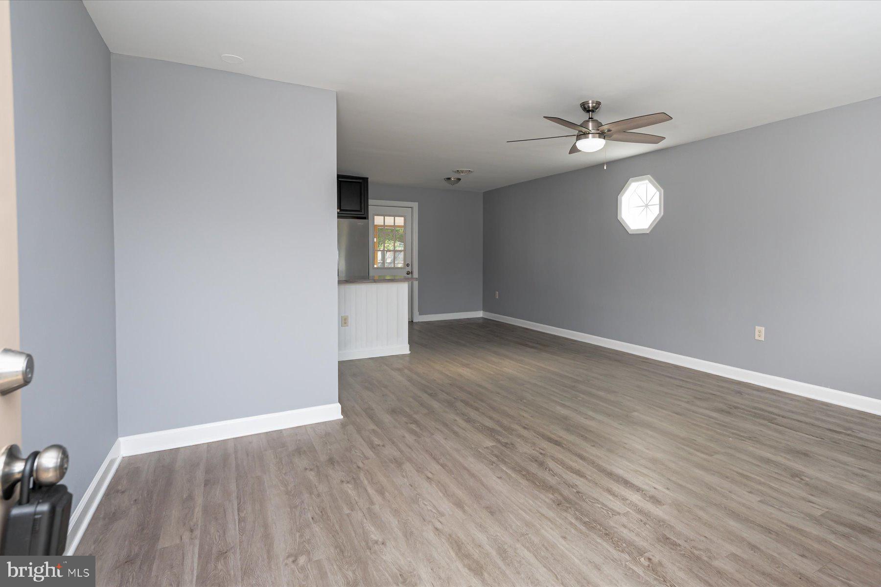 920 Edgerly Road Glen Burnie, MD 21060 - Photo 17 of 23