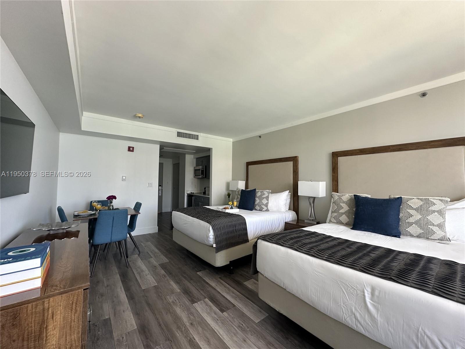 2889 McFarlane Road, Unit 1409 Miami, FL 33133 - Photo 11 of 15