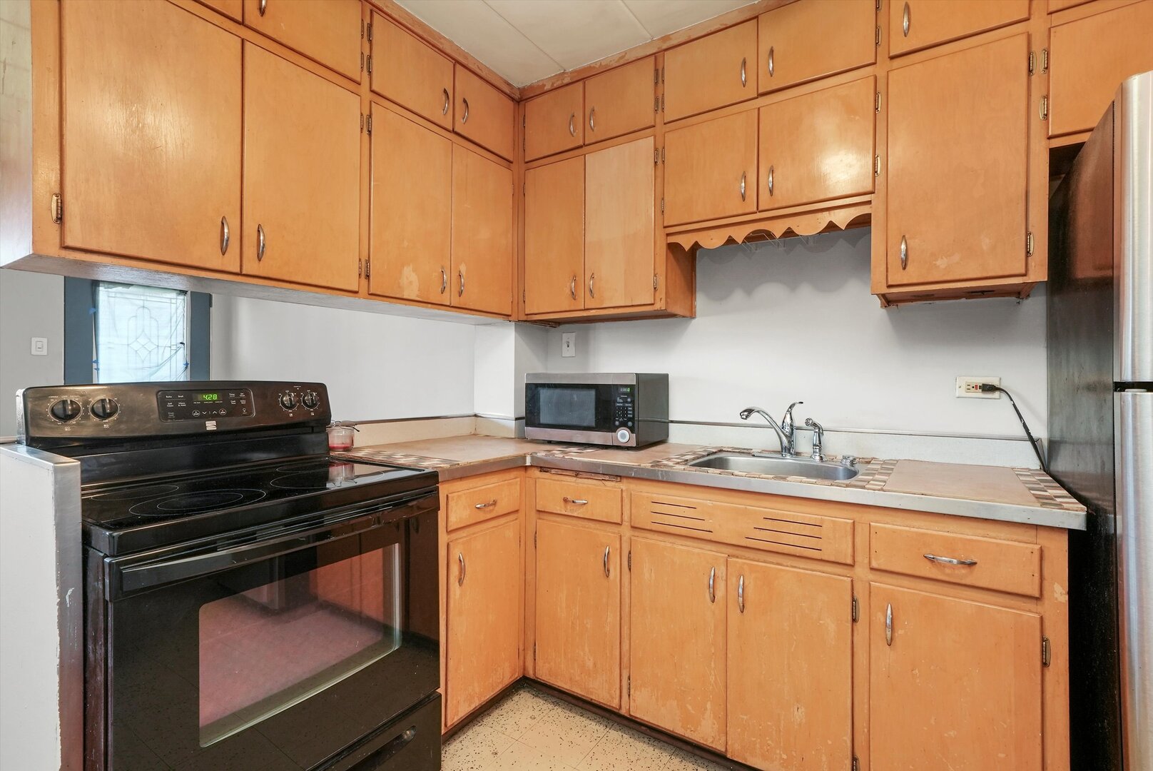 2716 Ridgeland Avenue, Unit 7 Berwyn, IL 60402 - Photo 11 of 19