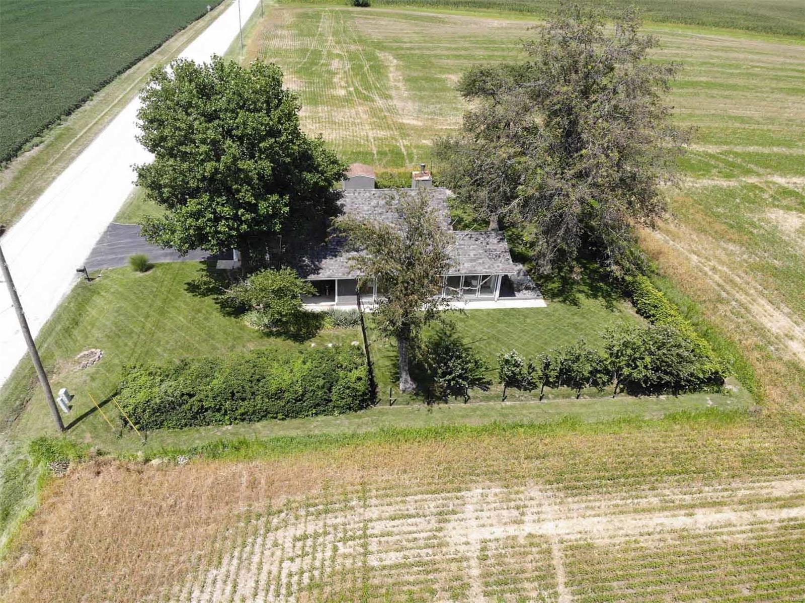 4302 Staunton Road Edwardsville, IL 62025 - Photo 34 of 79