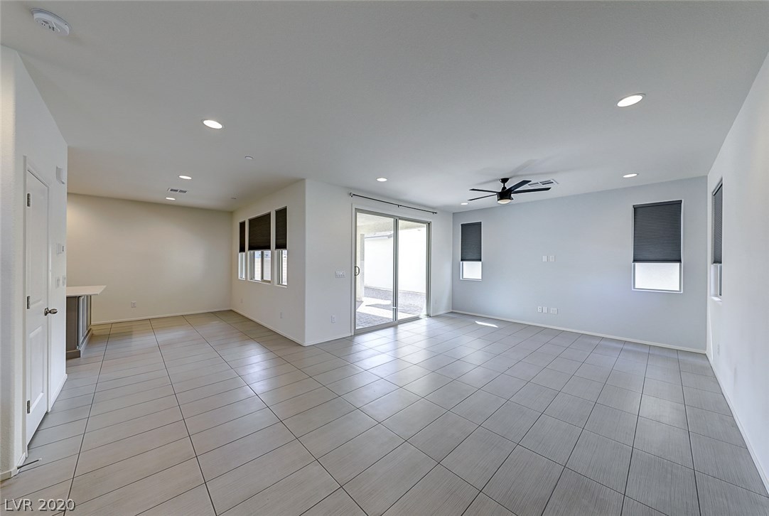 1031 East Sunset Road Henderson, NV 89011 - Photo 14 of 45 Gallery Image 14