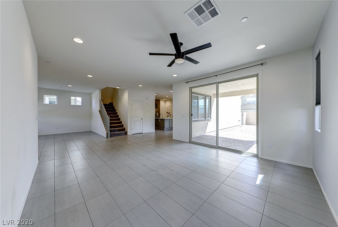 1031 East Sunset Road Henderson, NV 89011 - Photo 15 of 45 Gallery Image 15