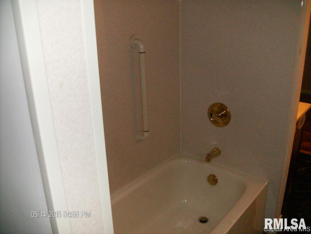 301 South State Street Springfield, IL 62704 - Photo 6 of 30