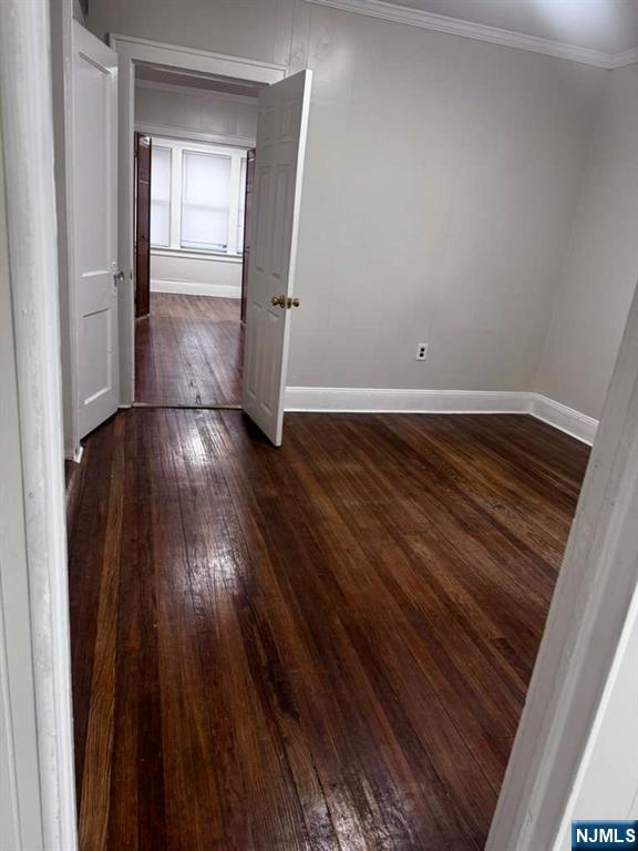 535 Lowe Avenue, Unit 1 Ridgefield, NJ 07657 - Photo 3 of 9