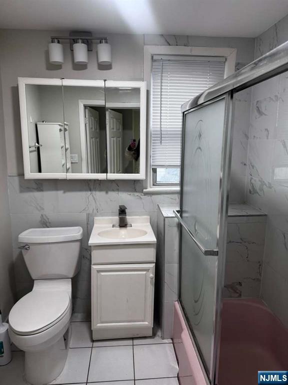 535 Lowe Avenue, Unit 1 Ridgefield, NJ 07657 - Photo 6 of 9