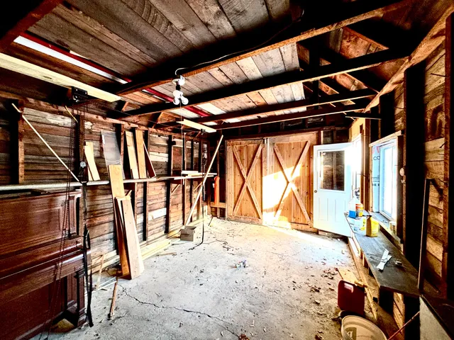 $164,900 | 56 Congress Street, Millinocket, ME 04462