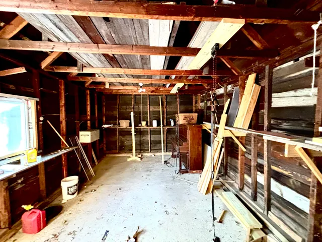 $164,900 | 56 Congress Street, Millinocket, ME 04462