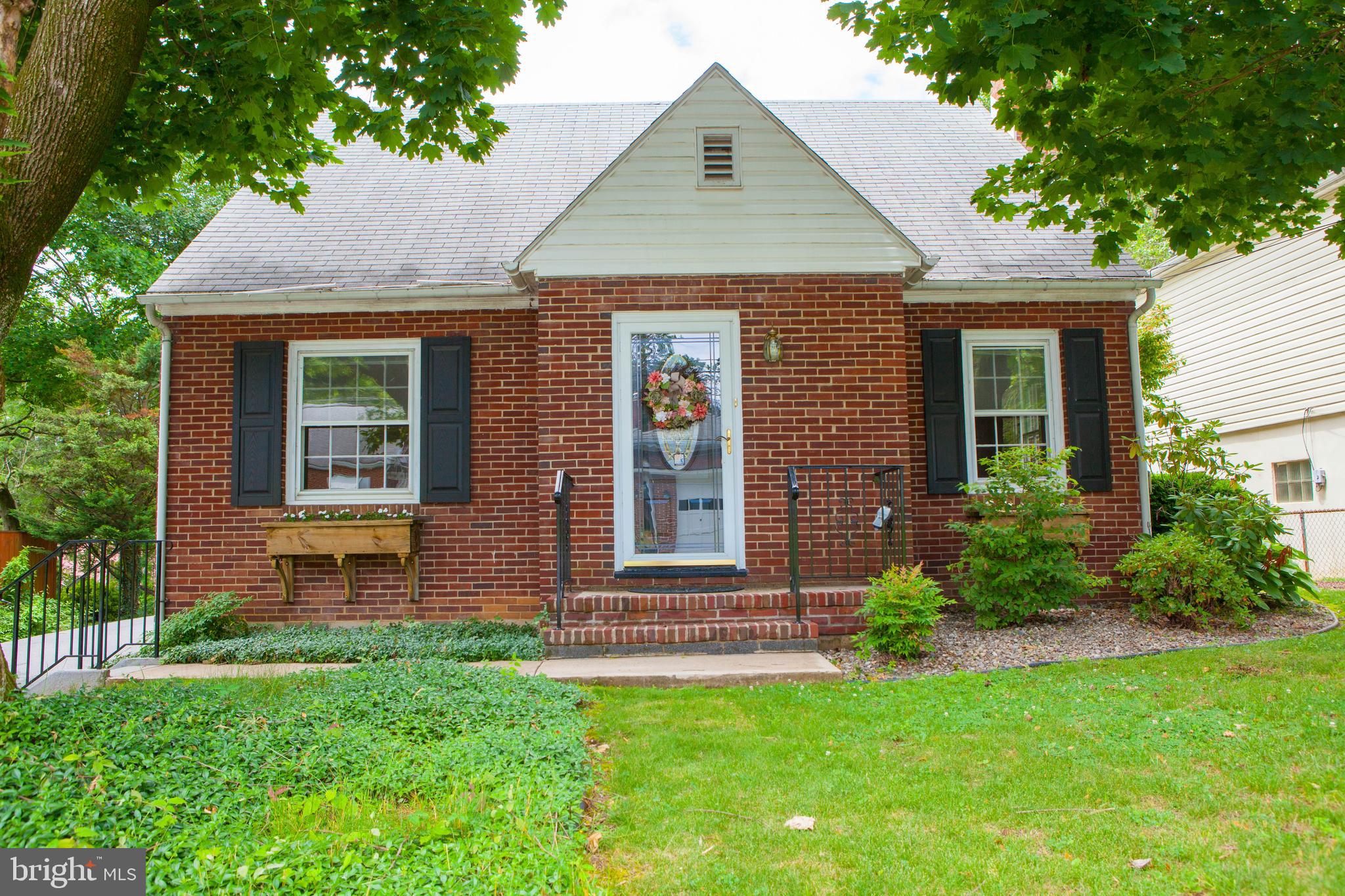 11820 Clearview Road Hagerstown, MD 21742 - Photo 1 of 33 Gallery Image 1