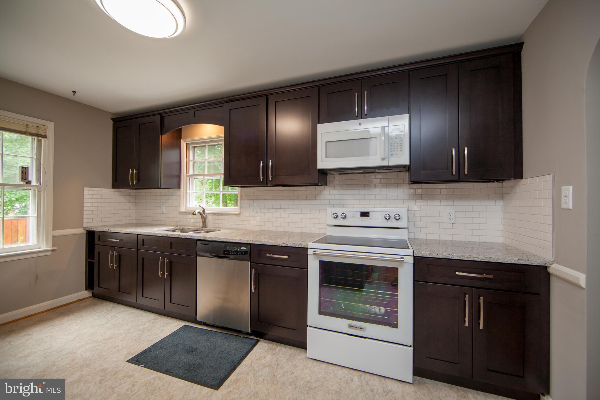 11820 Clearview Road Hagerstown, MD 21742 - Photo 8 of 33 Gallery Image 8