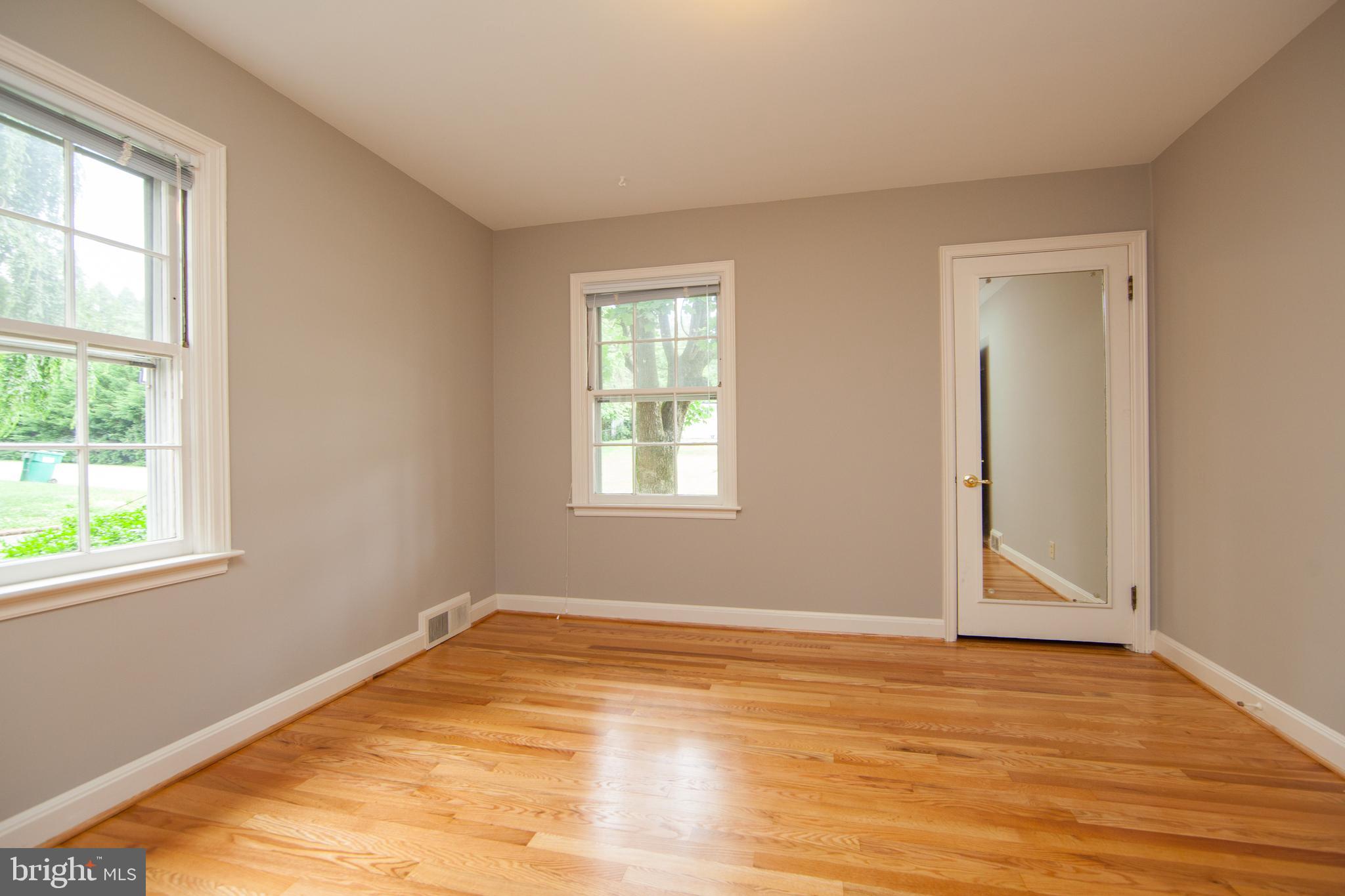 11820 Clearview Road Hagerstown, MD 21742 - Photo 10 of 33 Gallery Image 10