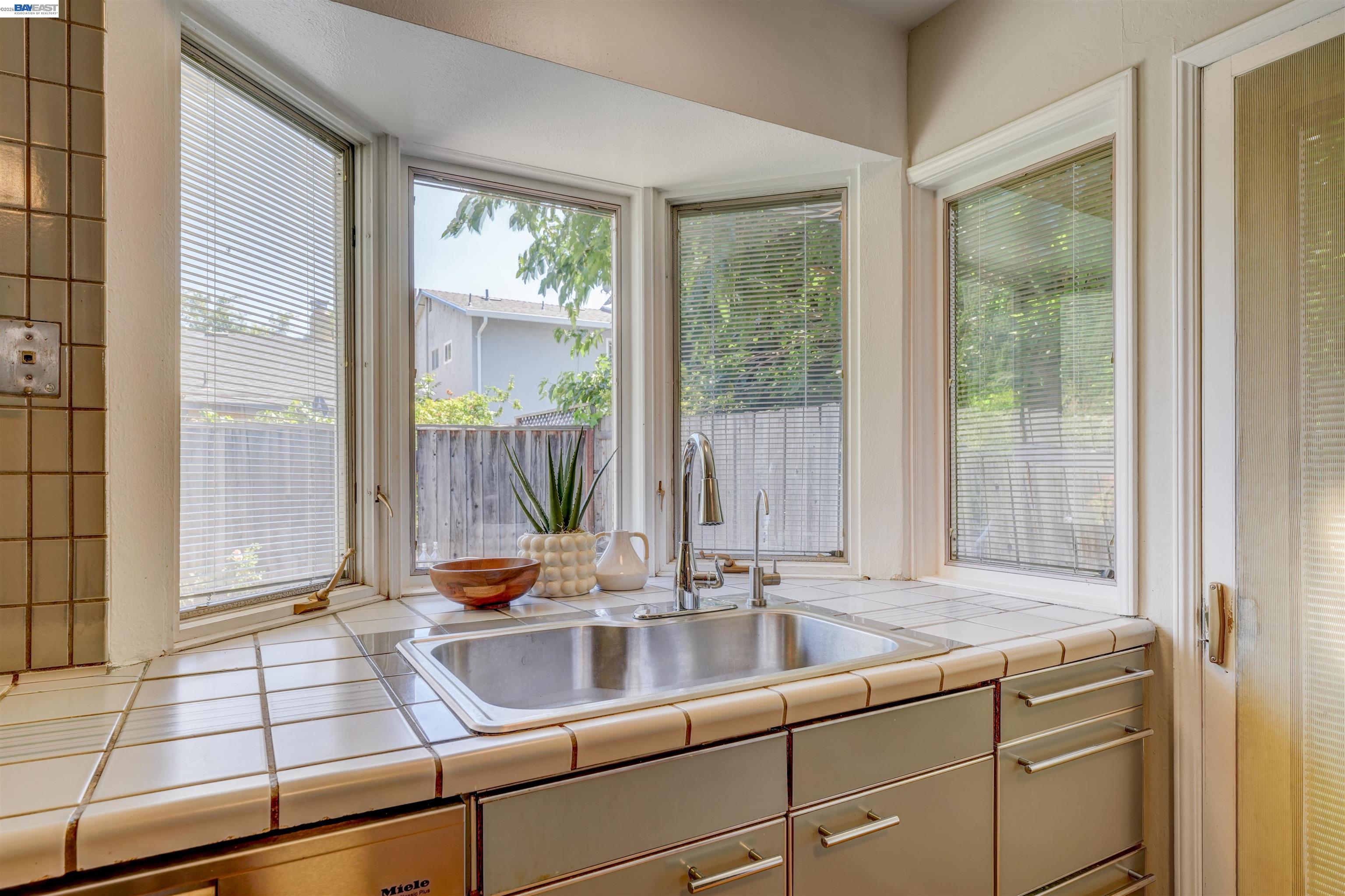 380 Springpark Circle San Jose, CA 95136 - Photo 17 of 50
