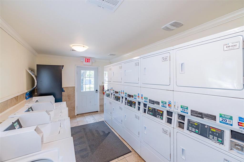 8405 Bent Tree Road, Unit 2221 Austin, TX 78759 - Photo 16 of 19