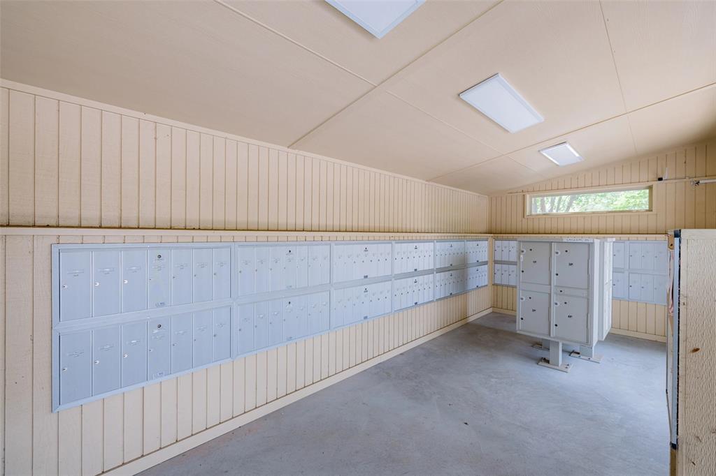 8405 Bent Tree Road, Unit 2221 Austin, TX 78759 - Photo 17 of 19